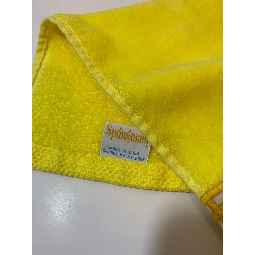 Vtg Springmaid Hand Towel Lemon Yellow Embroidered Lattice Border USA